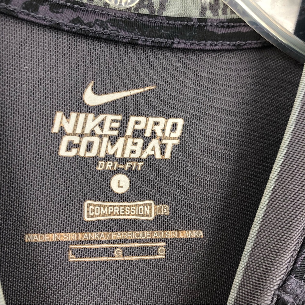 Nike Shirt Womens Large Pro Combat Purple Cheetah Print Dri Fit Compression - Picture 3 of 8
